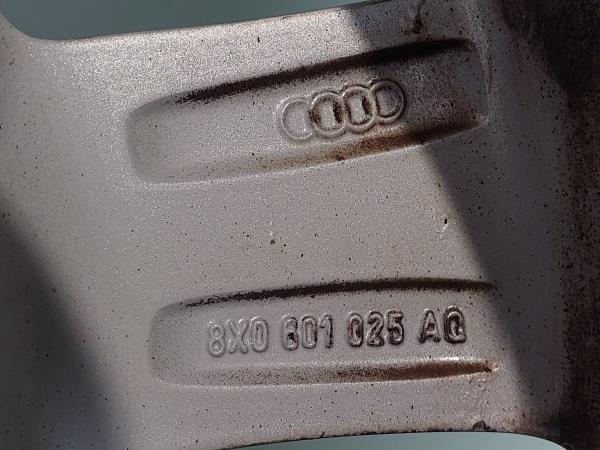 Jante Especial / Jantes Especiais AUDI A1 Sportback (8XA, 8XF) Imagem-5 Jante Especial / Jantes Especiais AUDI A1 Sportback (8XA, 8XF) Imagem-5