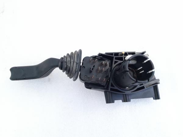 Conjunto / manetes de luzes e limpa vidros OPEL Corsa B Imagem-1 Conjunto / manetes de luzes e limpa vidros OPEL Corsa B Imagem-1