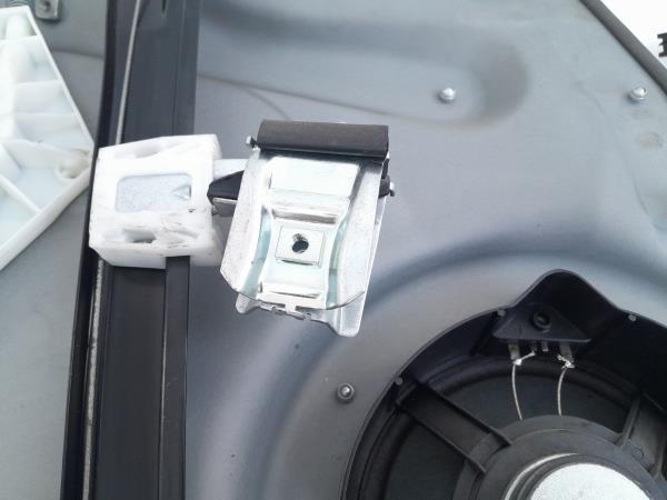 Elevador vidros frente direito MERCEDES-BENZ Classe A (W169) Imagem-5