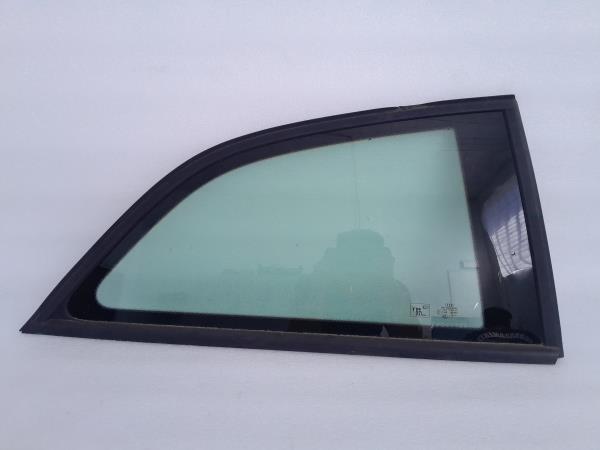 Vidro do painel trás direito AUDI A1 (8X1, 8XK)