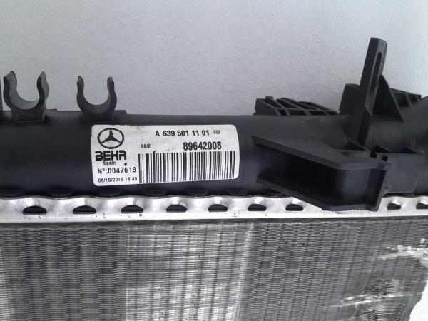 Radiador de agua MERCEDES-BENZ Vito / Vito Combi (W639) Imagem-2