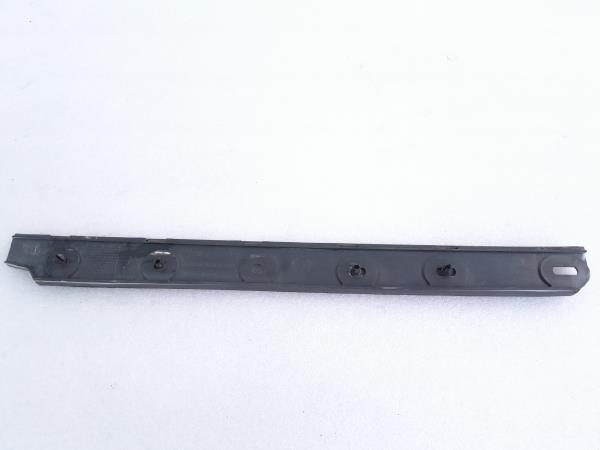 Guia de pára-choques trás direita MERCEDES-BENZ Vito / Vito Combi (W639) Imagem-1