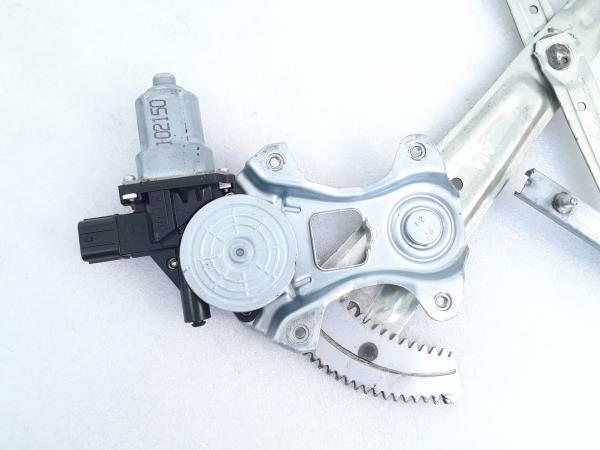 Elevador vidros frente direito MITSUBISHI ASX (GA_W_) Imagem-1