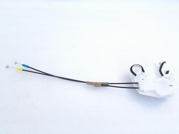 Fechadura / fecho porta frente direito MITSUBISHI ASX (GA_W_)