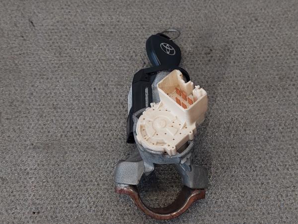 Bombín de encendido TOYOTA Urban Cruiser (_P1_) Imagem-3