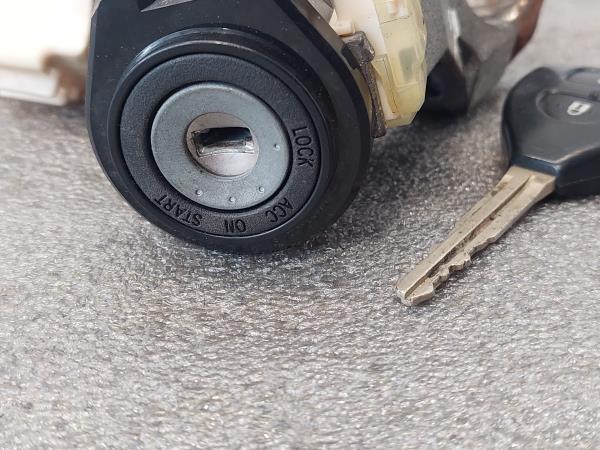 Bombín de encendido TOYOTA Urban Cruiser (_P1_) Imagem-6