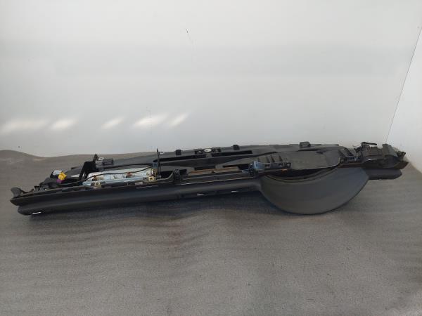Tablier AUDI A4 (8E2, B6) Imagem-1 Tablier AUDI A4 (8E2, B6) Imagem-1