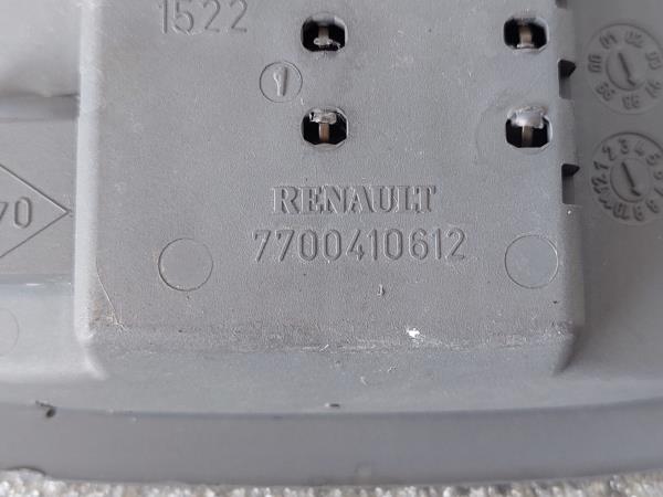 Plafonier frente RENAULT Clio II (BB0/1/2_, CB0/1/2_) Imagem-3 Plafonier frente RENAULT Clio II (BB0/1/2_, CB0/1/2_) Imagem-3