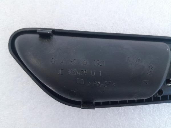 Poignée intérieure porte arrière gauche MERCEDES-BENZ Classe A (W169) Imagem-2 Poignée intérieure porte arrière gauche MERCEDES-BENZ Classe A (W169) Imagem-2