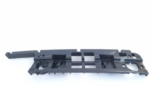 Guia de pára-choques trás direita LAND ROVER Range Rover Sport (L320)