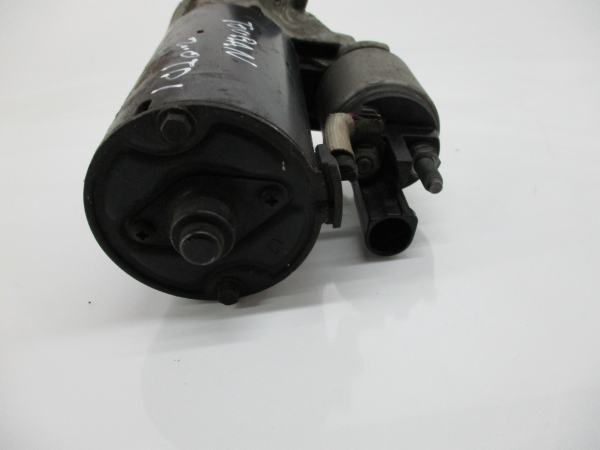 Motor de arranque VOLKSWAGEN Touran (1T) Imagem-2