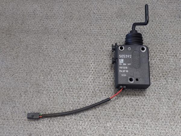 Motor Fecho Combustivel OPEL Corsa B