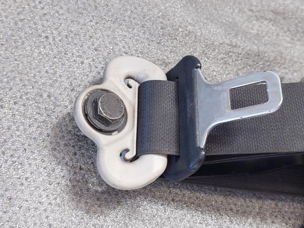 Cinturón delantero izquierdo NISSAN Almera II Sedan (N16) Imagem-2