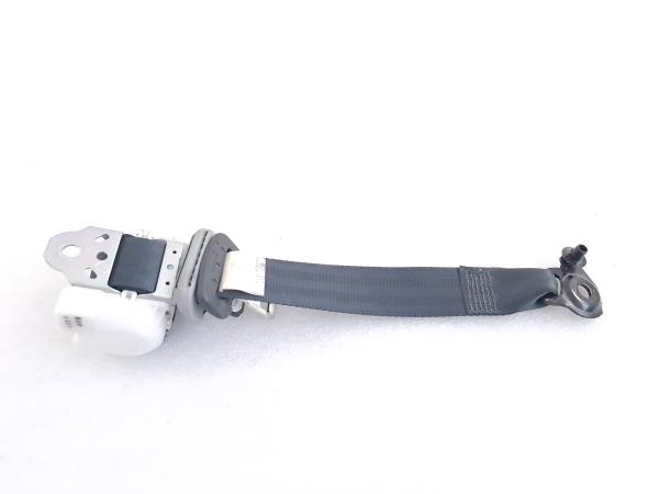 Right rear seatbelt TOYOTA Yaris (_P9_) Imagem-3