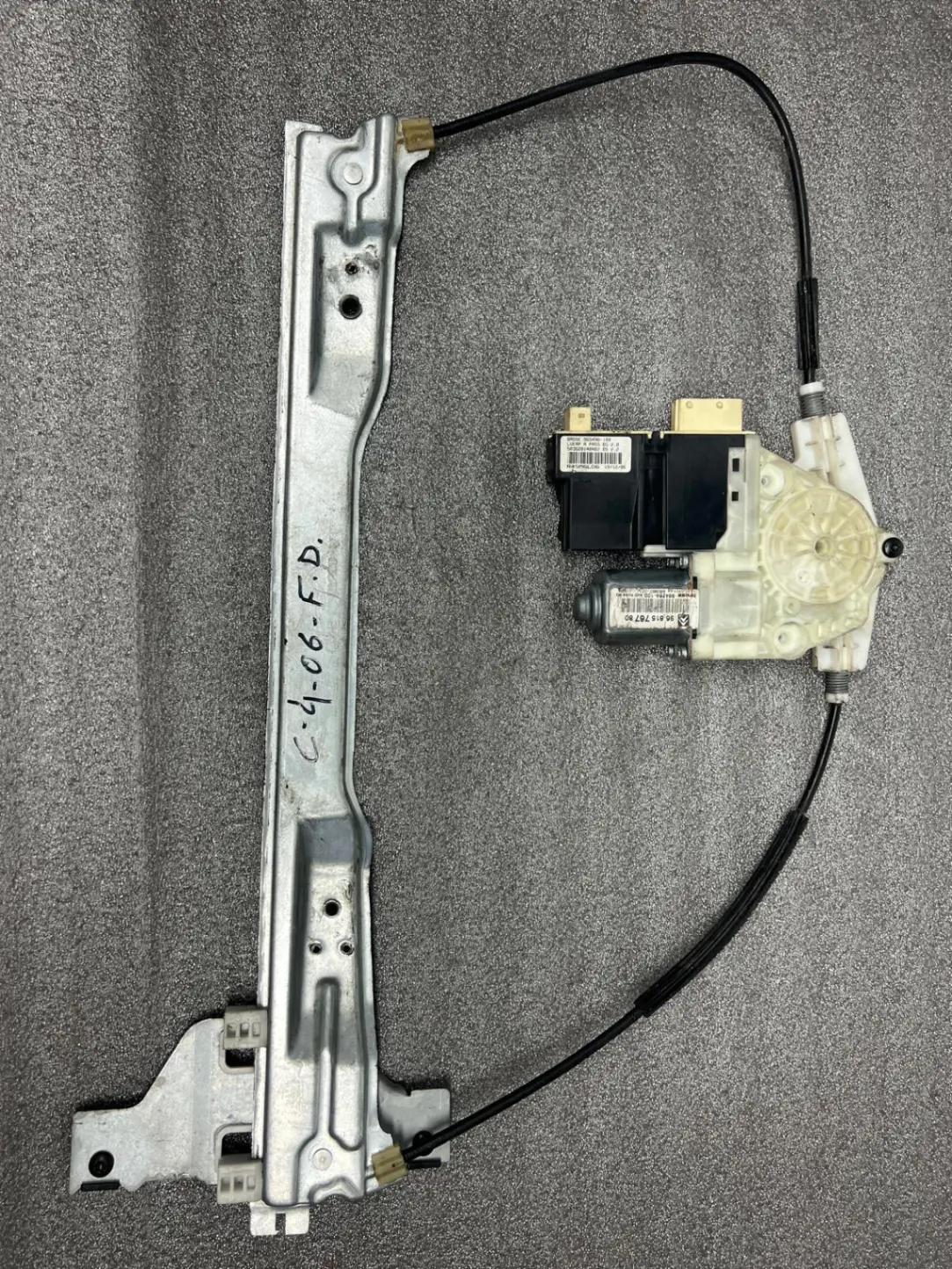 Elevador vidros frente direito CITROËN C4 I (LC_) Imagem-1