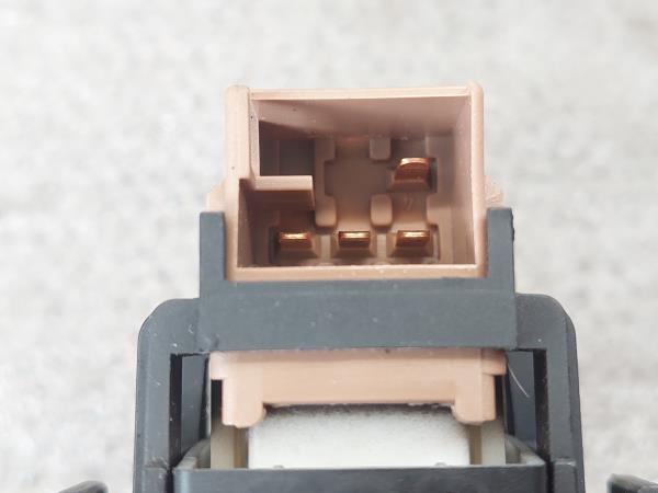 Commande / interrupteur lève-vitre Avant Droite PORSCHE Cayenne (9PA) Imagem-4