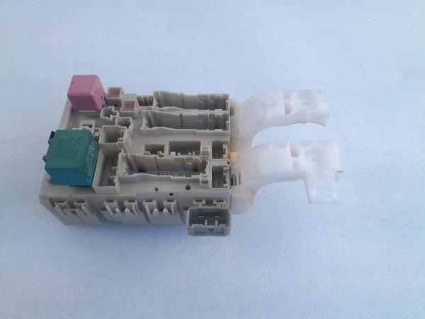 Scatola fusibili / SAM / BSI TOYOTA Yaris (_P9_)