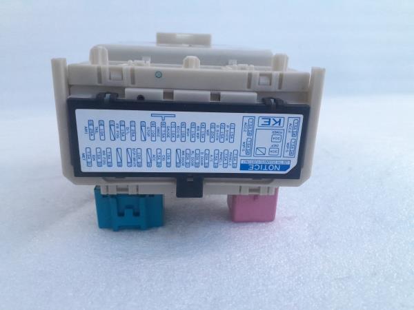 Scatola fusibili / SAM / BSI TOYOTA Yaris (_P9_) Imagem-3