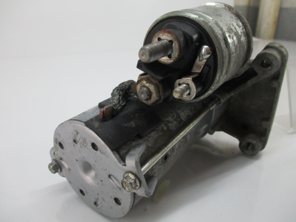 Motor de arranque FORD Fiesta VI (CB1, CCN) Imagem-1 Motor de arranque FORD Fiesta VI (CB1, CCN) Imagem-1
