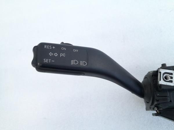 Conjunto / manetes de luzes e limpa vidros SEAT Leon ST (5F8) Imagem-1