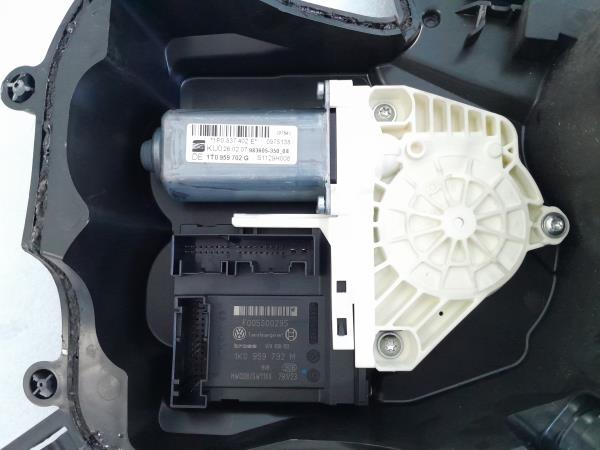 Elevador vidros frente direito SEAT Leon (1P1) Imagem-1