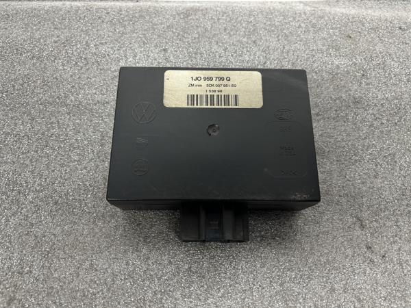 Módulo confort VOLKSWAGEN Golf IV (1J1)