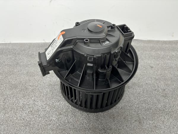 Motor da chauffage / sofagem FORD Fiesta VI (CB1, CCN)