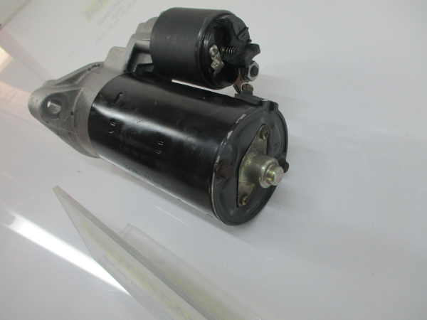 Motor de arranque AUDI A6 (4B2, C5) Imagem-2 Motor de arranque AUDI A6 (4B2, C5) Imagem-2