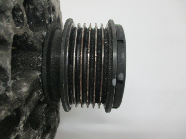 Alternador VOLKSWAGEN Golf V (1K1) Imagem-3