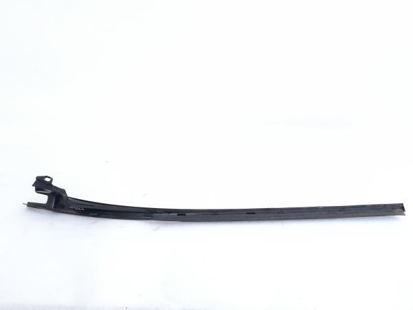 Friso / Frisos RENAULT Clio III (BR0/1, CR0/1) Imagem-1 Friso / Frisos RENAULT Clio III (BR0/1, CR0/1) Imagem-1