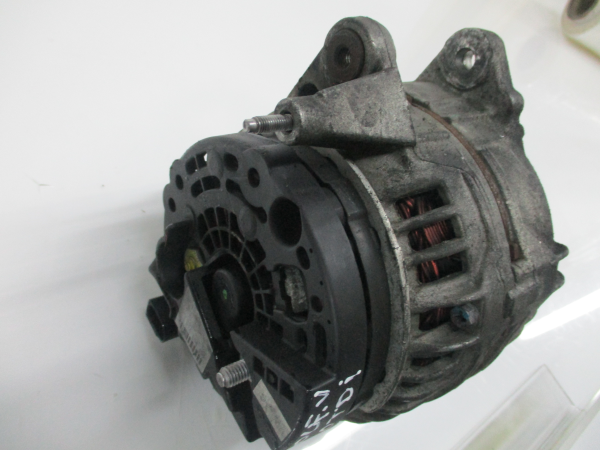 Alternador VOLKSWAGEN Golf V (1K1) Imagem-2