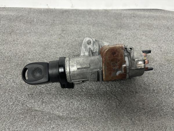 Bombín de encendido VOLKSWAGEN Polo (9N)