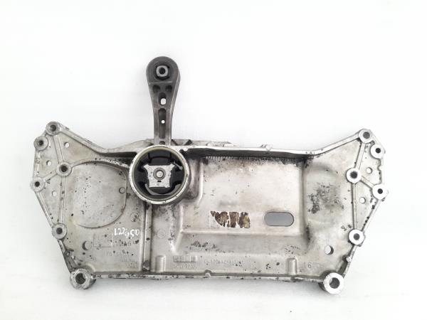 Subchasis delantero SEAT Leon (1P1)