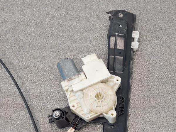 Elevador vidros frente direito PEUGEOT 308 SW II Imagem-5