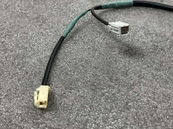 Antena TOYOTA Auris Hatchback (_E15_) Imagem-1 Antena TOYOTA Auris Hatchback (_E15_) Imagem-1