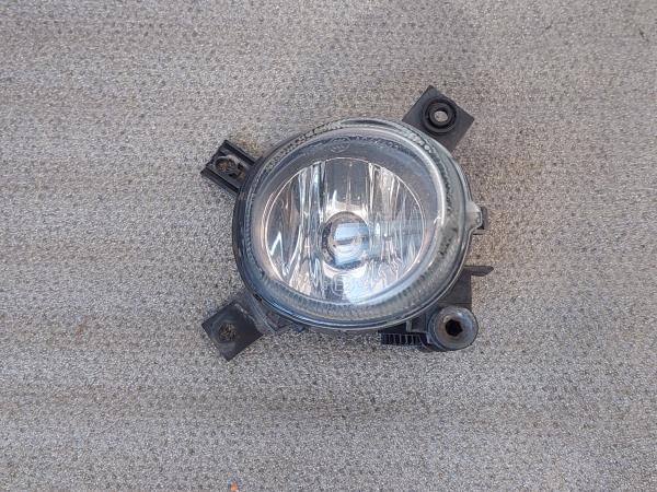 Feu antibrouillard Avant Droite AUDI A4 Avant (8ED, B7)