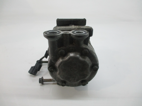 Compressor AC FORD Fiesta V (JH_, JD_) Imagem-4 Compressor AC FORD Fiesta V (JH_, JD_) Imagem-4