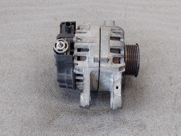 Alternador TOYOTA Yaris (_P13_) Imagem-2