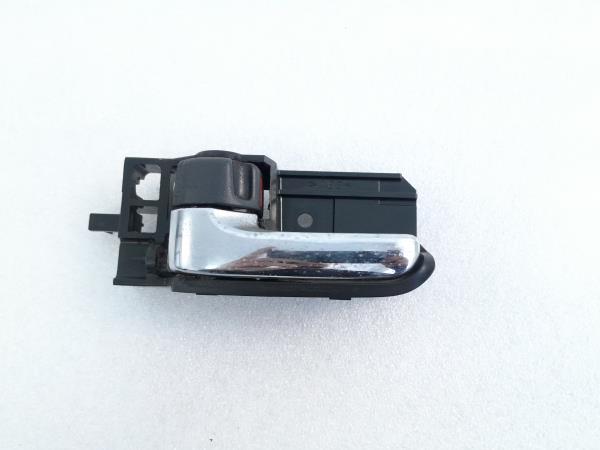 Puxador interior porta trás esquerdo TOYOTA Corolla Hatchback (_E12_)