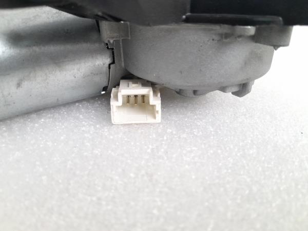 Motor limpa vidros trás RENAULT Clio III (BR0/1, CR0/1) Imagem-3