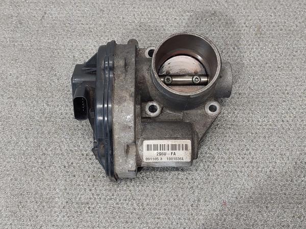 Corpo borboleta FORD Fiesta V (JH_, JD_) Imagem-2 Corpo borboleta FORD Fiesta V (JH_, JD_) Imagem-2