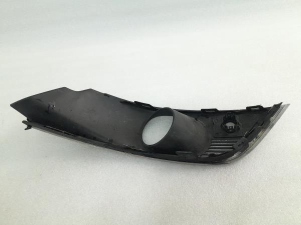 Grelha frente RENAULT Megane IV (B9A/M_) Imagem-1