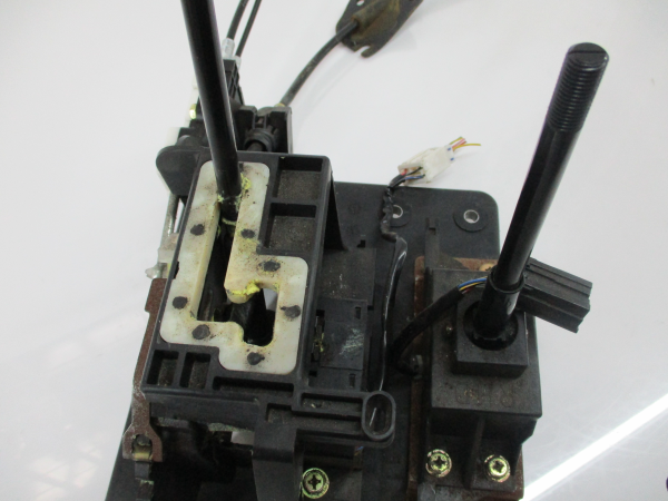 Seletor caixa velocidades MITSUBISHI Pajero Classic (V2_W) Imagem-5