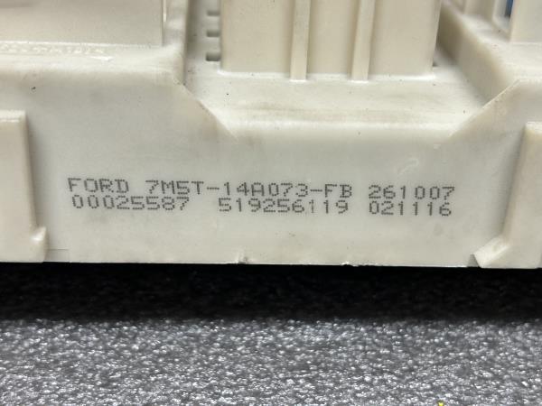 Caixa fusíveis / SAM / BSI FORD Focus II (DA_) Imagem-1