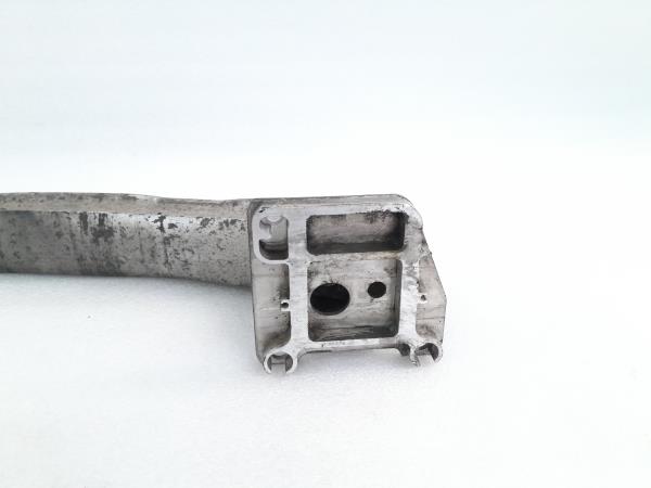Reforço pára-choques trás RENAULT Megane II Break (KM0/1_) Imagem-3 Reforço pára-choques trás RENAULT Megane II Break (KM0/1_) Imagem-3