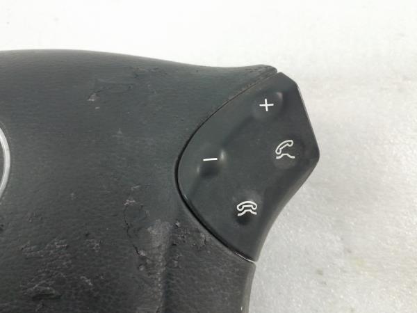 Airbag do volante MERCEDES-BENZ Classe C (W203) Imagem-2 Airbag do volante MERCEDES-BENZ Classe C (W203) Imagem-2