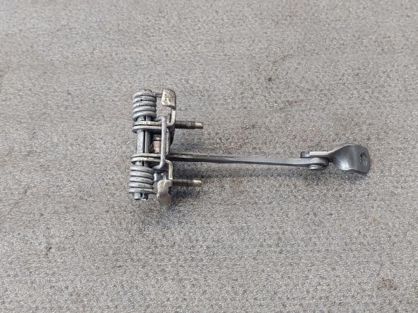 Limiteur de porte Avant Gauche DACIA Duster (HS_) Imagem-1