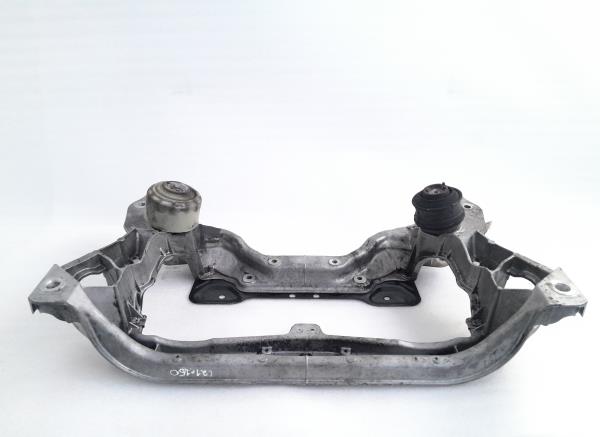 Subchasis delantero MERCEDES-BENZ Classe C (W203) Imagem-1