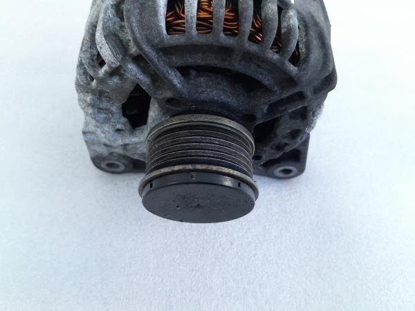 Alternador RENAULT Clio III (BR0/1, CR0/1) Imagem-1