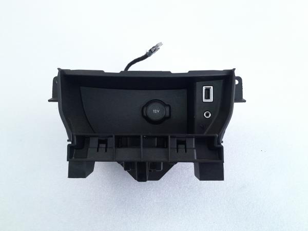 USB CONECÇAO PEUGEOT 308 II